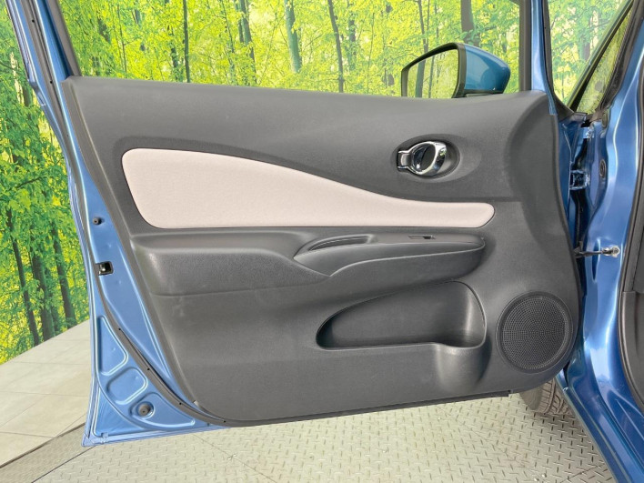 2017 Nissan Note DBA-E12 (UW-69f6bbe0d050e)[29]