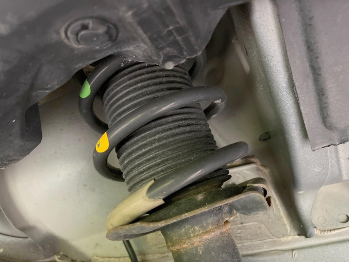 2017 Nissan Note DBA-E12 (UW-69f6bbe0d050e)[9]