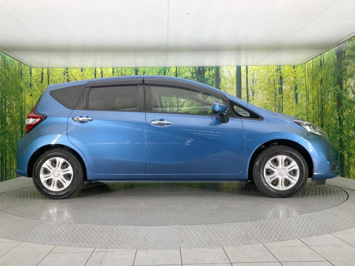 2017 Nissan Note DBA-E12 (UW-69f6bbe0d050e)[19]