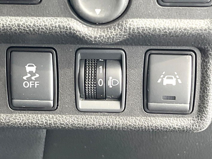 2020 Nissan Note DBA-E12 (UW-69f6bbe184729)[29]