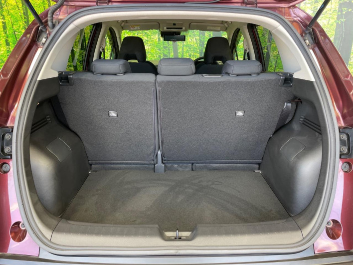 2021 Nissan Note 6AA-E13 (UW-69f6bbe2b9dfd)[29]