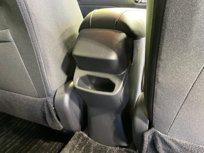 2021 Nissan Note 6AA-E13 (UW-69f6bbe2b9dfd)[23]