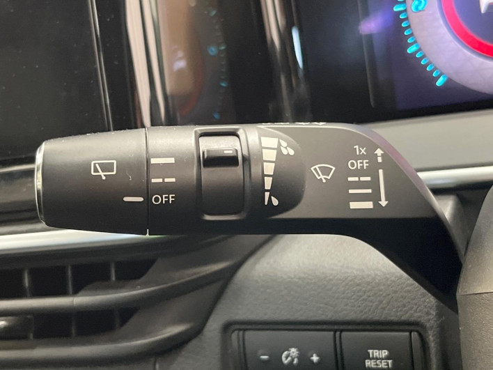 2022 Nissan Note 6AA-E13 (UW-69f6bbe347fd7)[13]