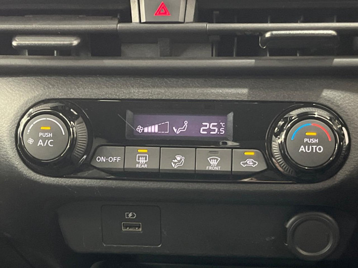 2022 Nissan Note 6AA-E13 (UW-69f6bbe347fd7)[18]