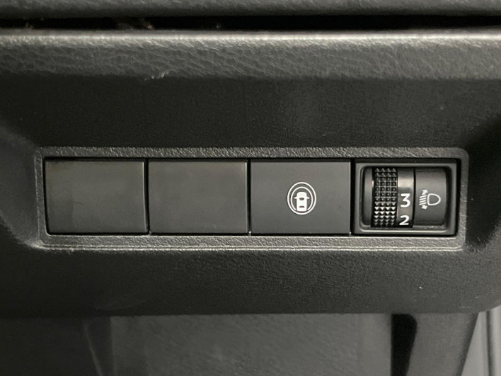 2022 Nissan Note 6AA-E13 (UW-69f6bbe347fd7)[14]
