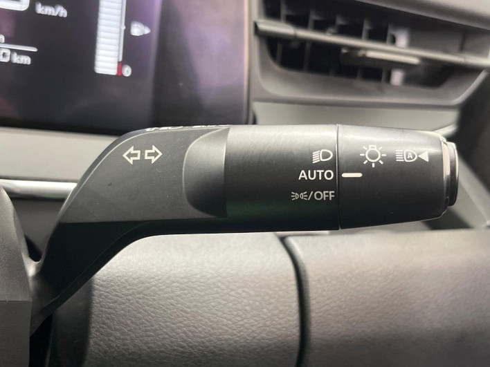 2022 Nissan Note 6AA-E13 (UW-69f6bbe347fd7)[12]