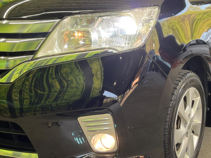 2012 Nissan Serena DBA-FC26 (UW-69f6bbe41f408)[27]