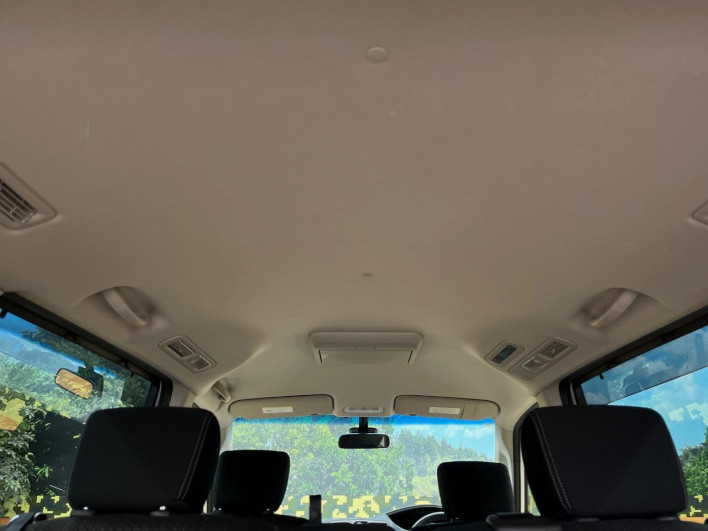 2014 Nissan Serena DBA-FNC26 (UW-69f6bbe890c6a)[5]