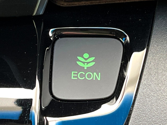 2021 Honda Freed hybrid 6AA-GB7 (UW-69f6bbed2e6a8)[26]