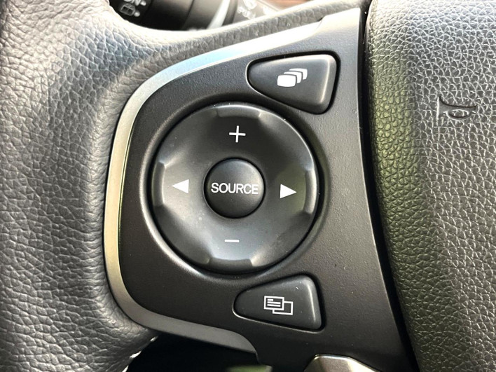 2021 Honda Freed hybrid 6AA-GB7 (UW-69f6bbed2e6a8)[23]