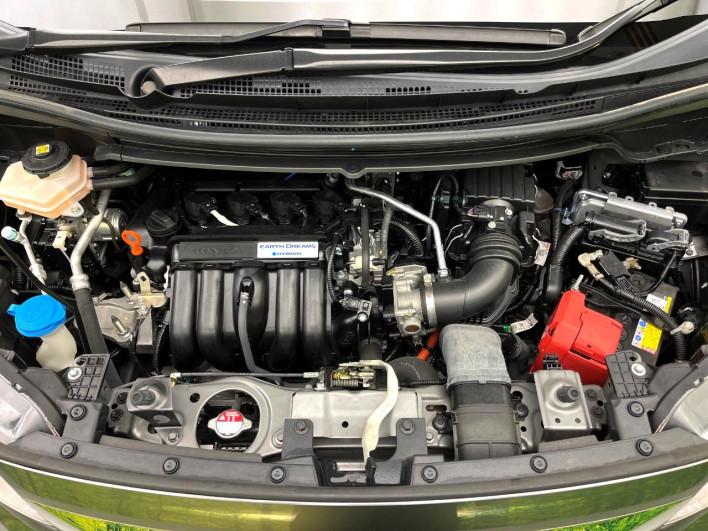 2021 Honda Freed hybrid 6AA-GB7 (UW-69f6bbed2e6a8)[5]