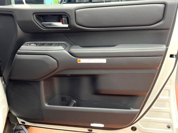 2024 Toyota Land Cruiser 250 3DA-GDJ250W (UW-69f6bbf0e34a1)[22]