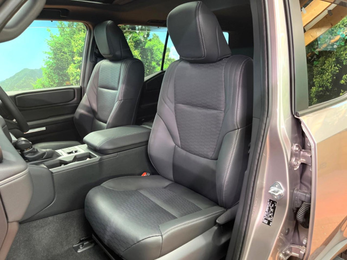 2025 Toyota Land Cruiser 250 3DA-GDJ250W (UW-69f6bbf135a2a)[13]
