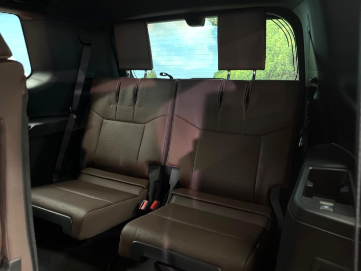 2025 Toyota Land Cruiser 250 3DA-GDJ250W (UW-69f6bbf1606f8)[12]