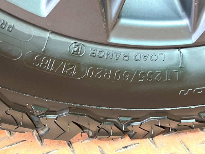 2025 Toyota Land Cruiser 250 3DA-GDJ250W (UW-69f6bbf1606f8)[22]