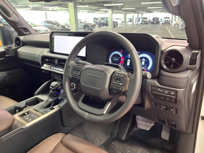 2025 Toyota Land Cruiser 250 3DA-GDJ250W (UW-69f6bbf1606f8)[5]