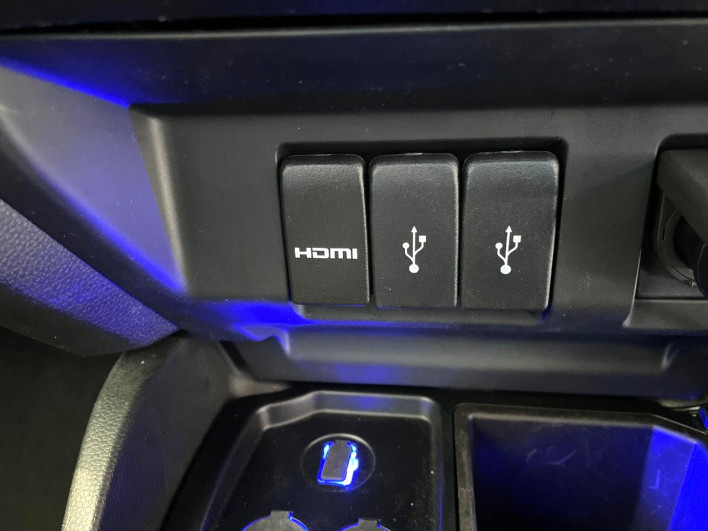 2017 Honda Fit DBA-GK3 (UW-69f6bbfbbe233)[14]