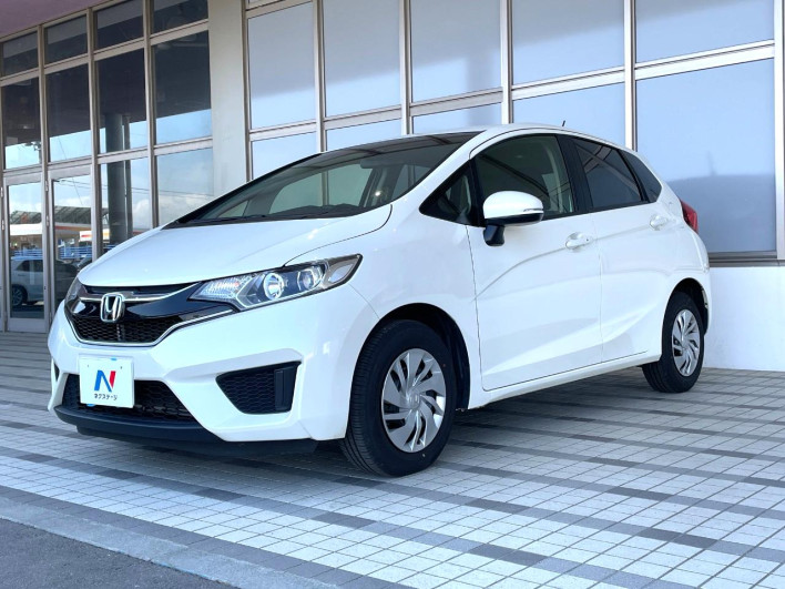2017 Honda Fit DBA-GK3 (UW-69f6bbfbbe233)[19]
