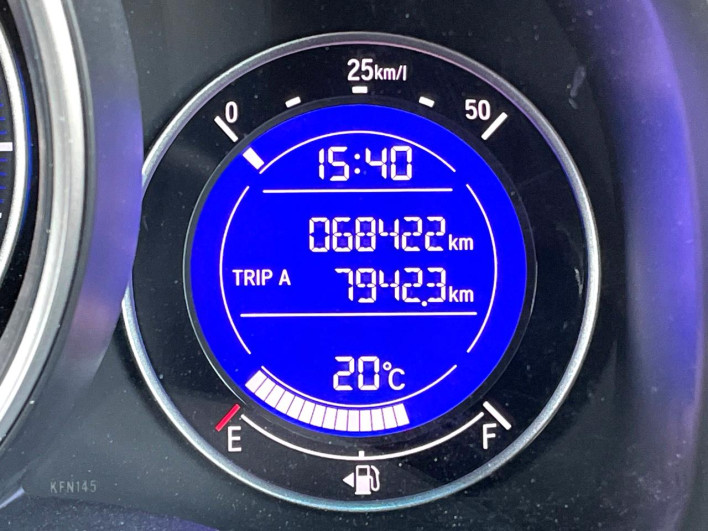 2017 Honda Fit DBA-GK3 (UW-69f6bbfbbe233)[2]