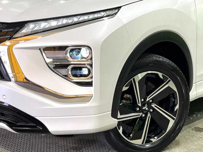 2021 Mitsubishi Eclipse Cross PHEV 5LA-GL3W (UW-69f6bbfc953d9)[17]