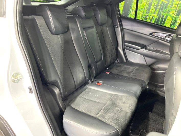 2021 Mitsubishi Eclipse Cross PHEV 5LA-GL3W (UW-69f6bbfc953d9)[27]
