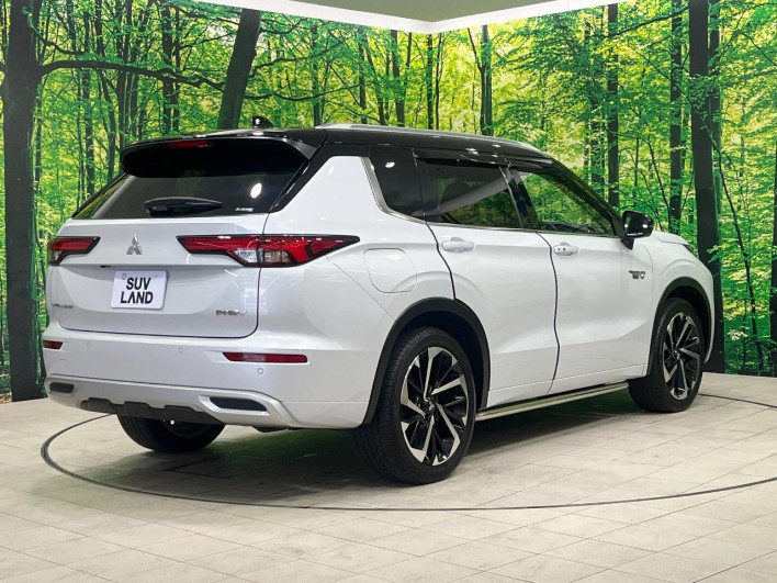 2022 Mitsubishi OUTLANDER PHEV 5LA-GN0W (UW-69f6bbfcbd277)[13]