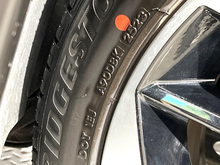 2023 Mitsubishi OUTLANDER PHEV 5LA-GN0W (UW-69f6bbfe2c322)[23]
