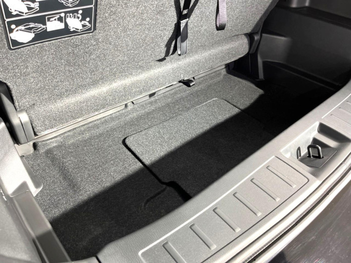 2023 Mitsubishi OUTLANDER PHEV 5LA-GN0W (UW-69f6bbfe2c322)[8]