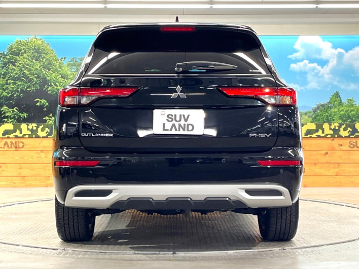 2023 Mitsubishi OUTLANDER PHEV 5LA-GN0W (UW-69f6bbfe2c322)[16]
