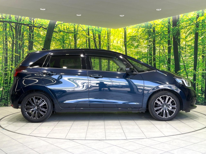 2022 Honda Fit 6AA-GR3 (UW-69f6bc030f6e0)[20]