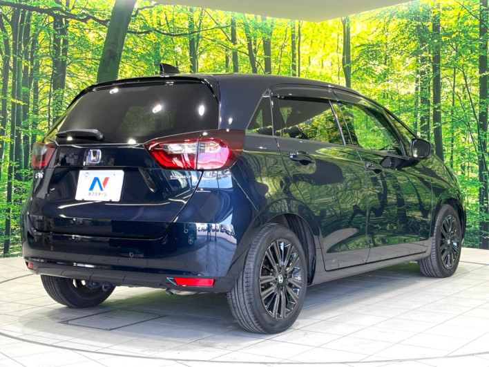 2022 Honda Fit 6AA-GR3 (UW-69f6bc030f6e0)[21]