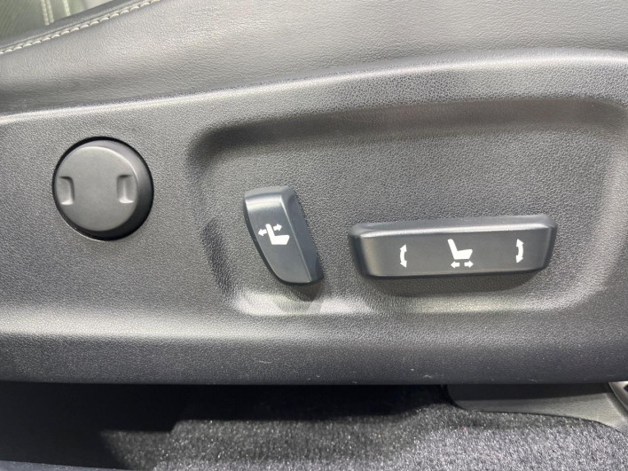 2016 Lexus RX DAA-GYL20W (UW-69f6bc0bb3aac)[18]