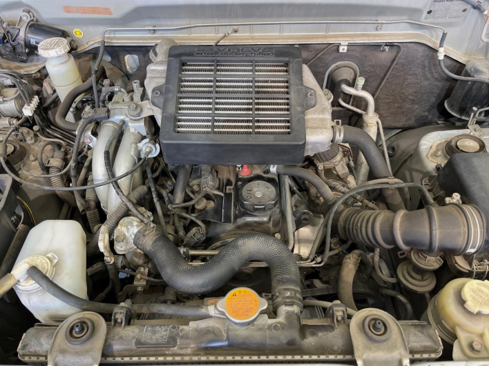 2011 Mitsubishi Pajero Mini ABA-H58A (UW-69f6bc0f0319a)[4]
