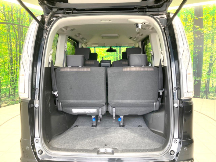 2015 Nissan Serena DAA-HFC26 (UW-69f6bc1849160)[10]