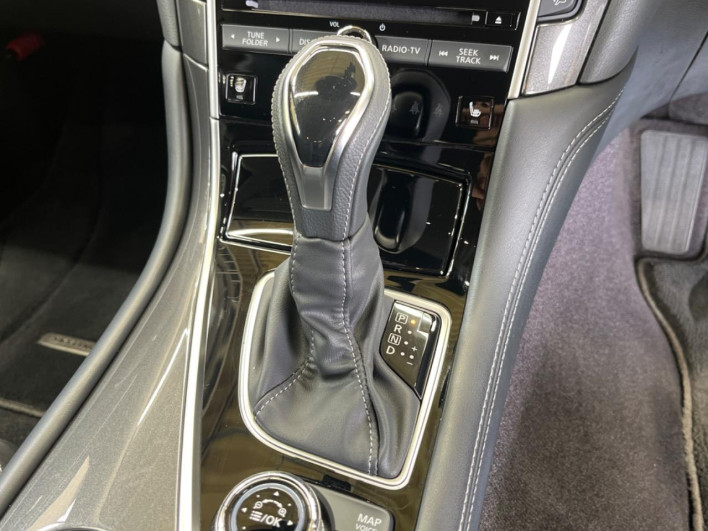 2019 Nissan Skyline DAA-HV37 (UW-69f6bc1d308cd)[28]