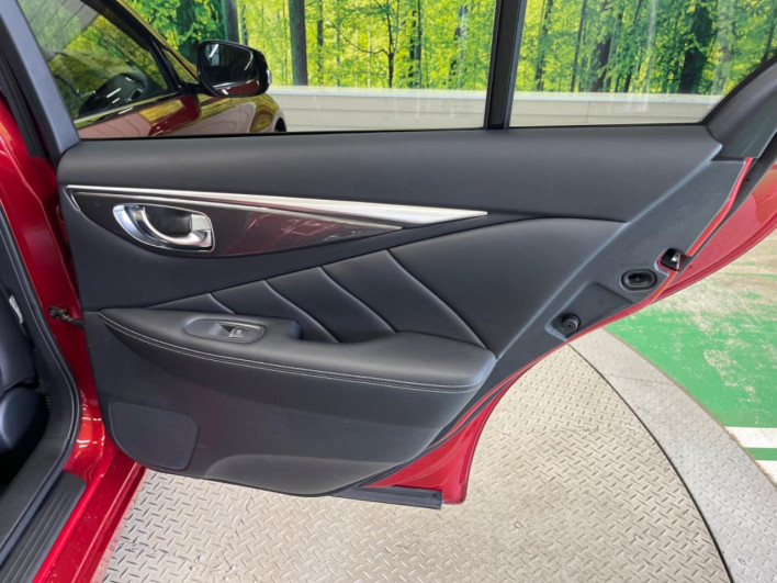 2019 Nissan Skyline DAA-HV37 (UW-69f6bc1d308cd)[14]