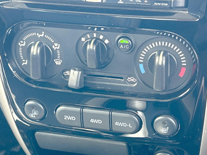 2015 Suzuki Jimny ABA-JB23W (UW-69f6bc1e36c70)[13]