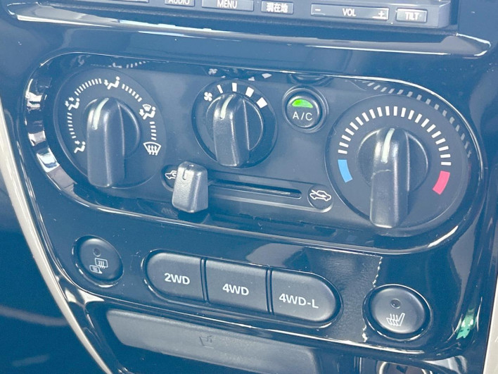 2016 Suzuki Jimny ABA-JB23W (UW-69f6bc1ed82df)[14]
