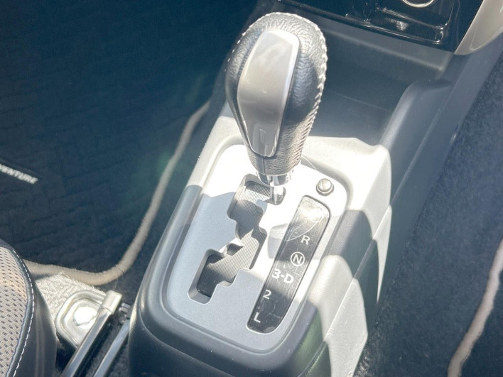 2016 Suzuki Jimny ABA-JB23W (UW-69f6bc1ed82df)[18]