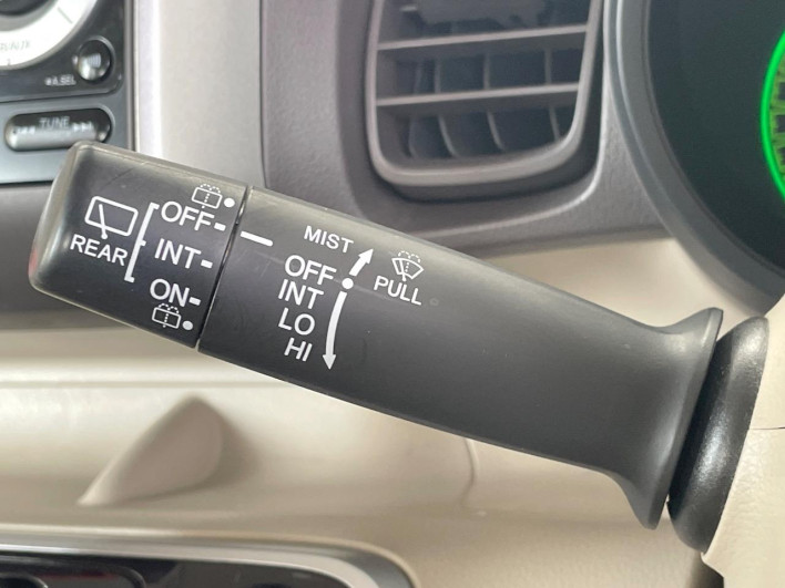 2012 Honda N-BOX DBA-JF1 (UW-69f6bc24d8ea5)[14]