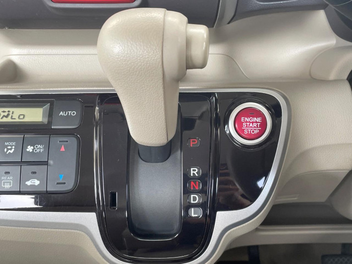 2012 Honda N-BOX DBA-JF1 (UW-69f6bc24d8ea5)[7]