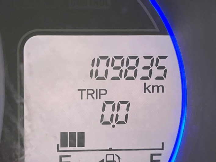 2013 Honda N-BOX CUSTOM DBA-JF1 (UW-69f6bc254634a)[2]