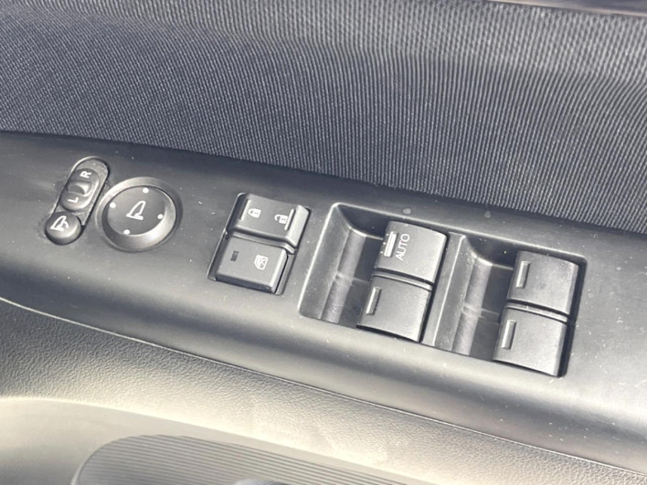 2013 Honda N-BOX CUSTOM DBA-JF1 (UW-69f6bc254634a)[6]