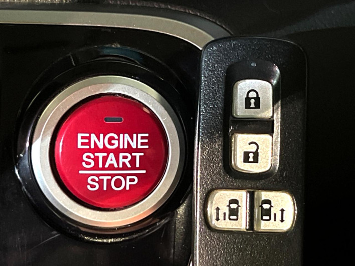 2014 Honda N-BOX DBA-JF1 (UW-69f6bc259b417)[13]