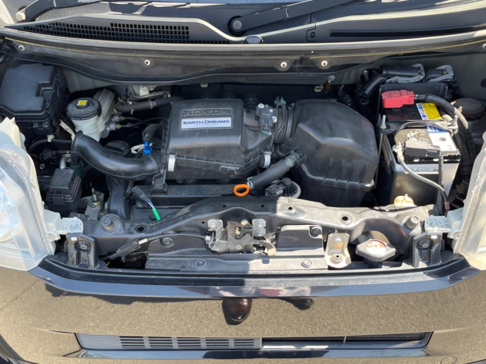 2017 Honda N-BOX DBA-JF1 (UW-69f6bc260a1f0)[28]