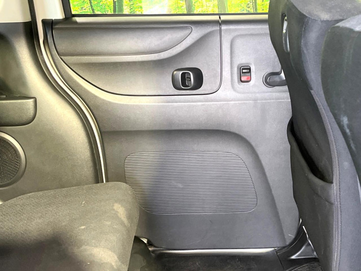 2013 Honda N-BOX DBA-JF1 (UW-69f6bc2714026)[29]
