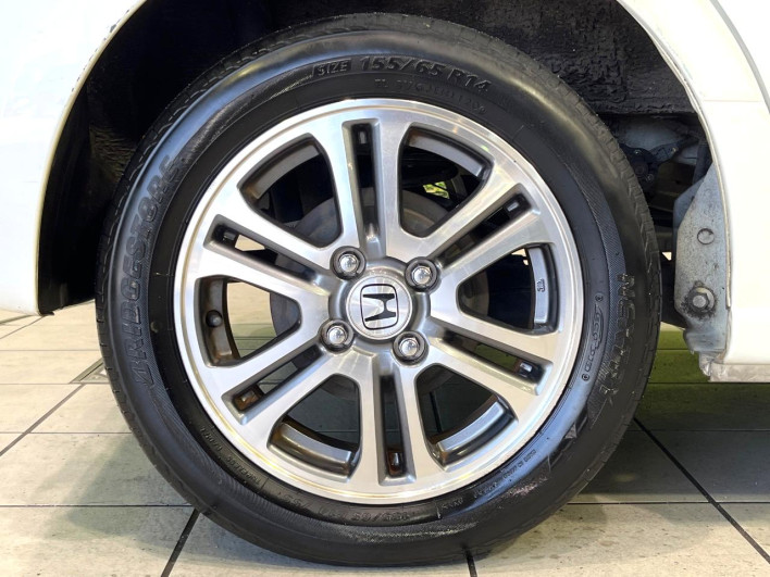 2013 Honda N-BOX DBA-JF1 (UW-69f6bc2714026)[23]