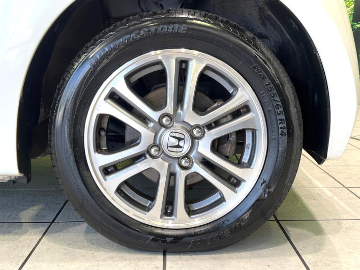 2013 Honda N-BOX DBA-JF1 (UW-69f6bc2714026)[25]