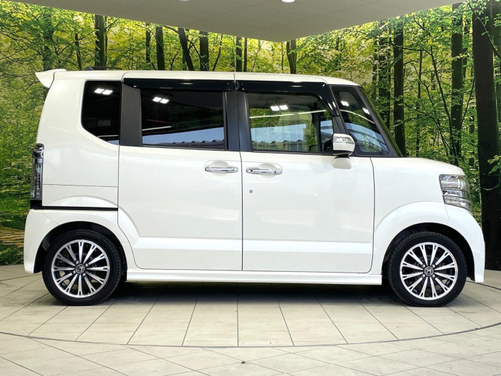 2015 Honda N-BOX CUSTOM DBA-JF1 (UW-69f6bc2812e97)[16]