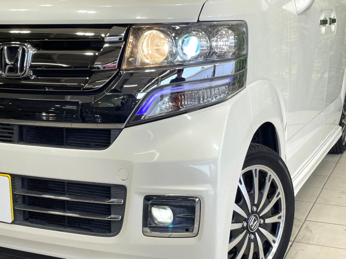 2015 Honda N-BOX CUSTOM DBA-JF1 (UW-69f6bc2812e97)[12]